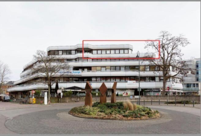 לברקוסן Im Herzen Von Wiesdorf- Blick Auf Das Bayer-Kreuz -Appartement Mit 2 Schlafzimmern-Fuer 3 Personen -Zentral Gelegen - Friedrich Ebert Platz 5A , 4Te Etage - Dachterrasse Und Sauna - Kaution Pflicht - מראה חיצוני תמונה